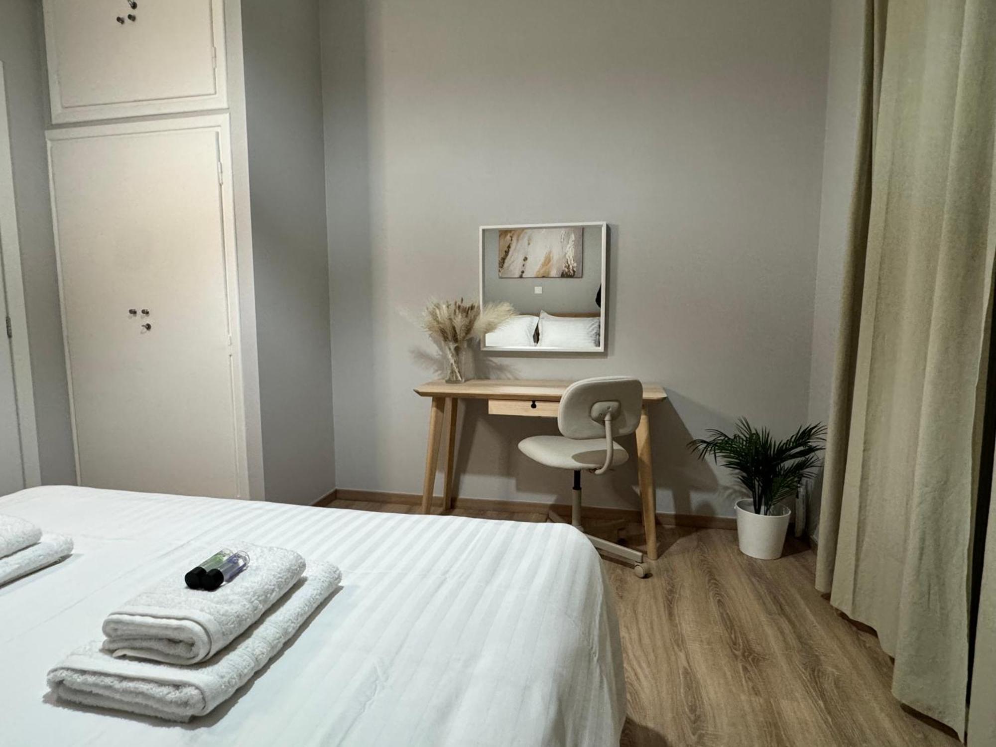 Urban Breeze Aparment 1 Lägenhet Aten Exteriör bild